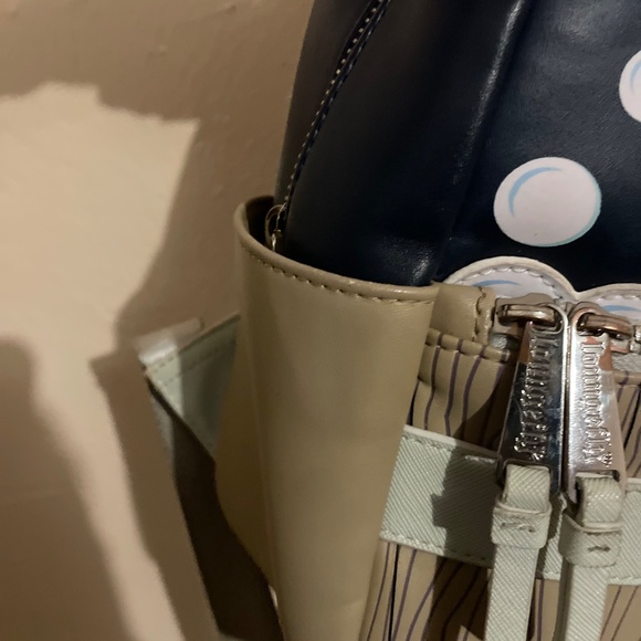 Disney Loungefly Dumbo Bag - Picture 4 of 7